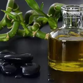 Oliwa z oliwek i cytryna