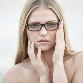 odżywiona skóra twarzy