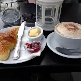 śniadanie