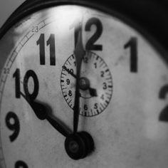 W jakich godzinach jeść, aby schudnąć