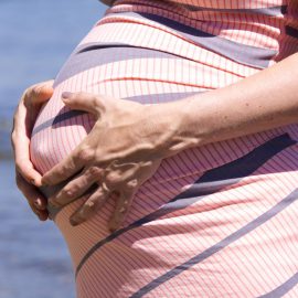 Ból krocza w ciąży